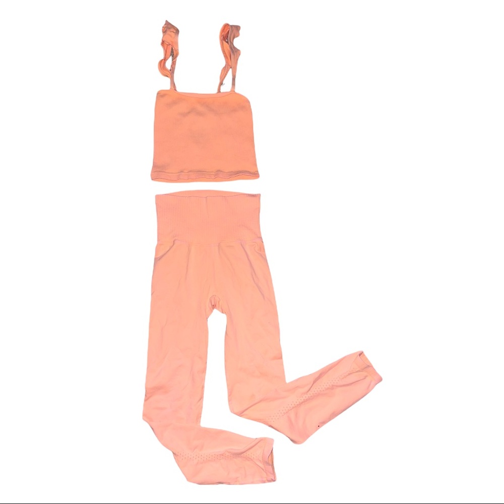 NEW Free People Movement Happiness Flirty top & Good Karma Leggings Set - Picture 5 of 13